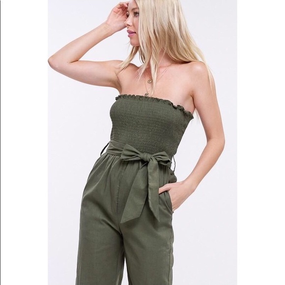 Linen Smocked Tube Top Jumpsuit - Picture 4 of 6